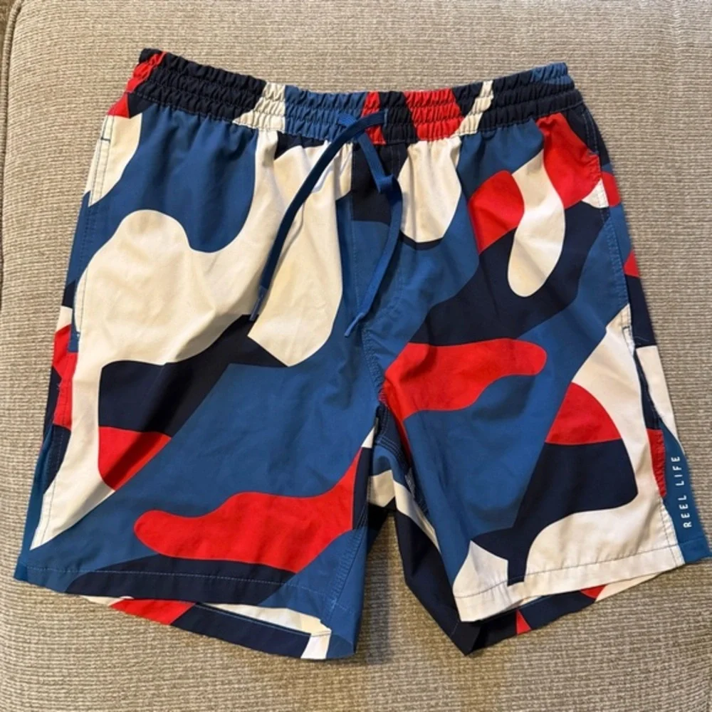 Reel Life Men's Camouflage Swim Trunks - Red, Blue, White‎